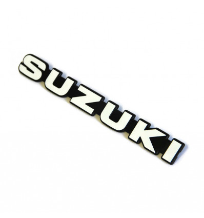 Logo Suzuki Calandre plastique Suzuki Santana Samurai 413
