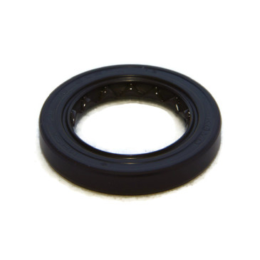 Radial shaft seal for transmission input shaft, Suzuki Santana Samurai 410, 413