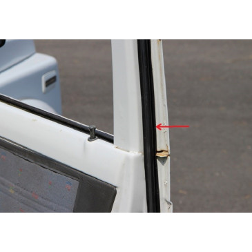 Right car door seal, Suzuki Santana Samurai