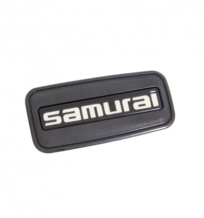 Logo "Samurai" aile avant droit.