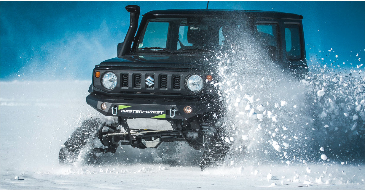 Virée dans la neige avec le Jimny Masterforest Black Tracks